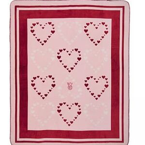 Victoria’s Secret Valentines Heart Pink Fuzzy Fleece Cozy Blanket -NEW in Bag